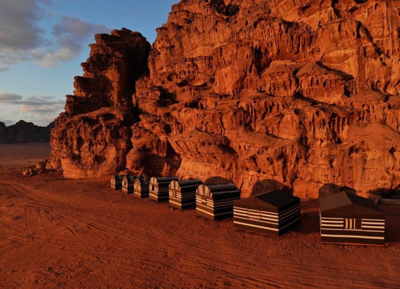Hotel Bedouin Bunch Camp Wadi Rum Zewnętrze zdjęcie